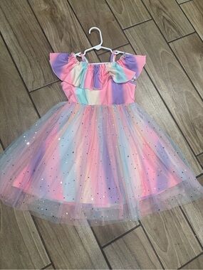 Girls dress with ombré rainbow colors with shiny star glitter like spots size 5
